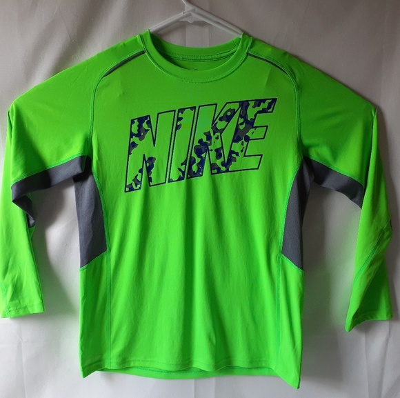 Nike Dri-FIT boys green long sleeve athletic top - Picture 5 of 8